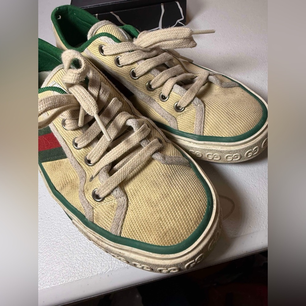 Used women Gucci Tennis 1977 Canvas Trainers in Cream Canvas White Sz 38 / US 8 - Picture 9 of 12